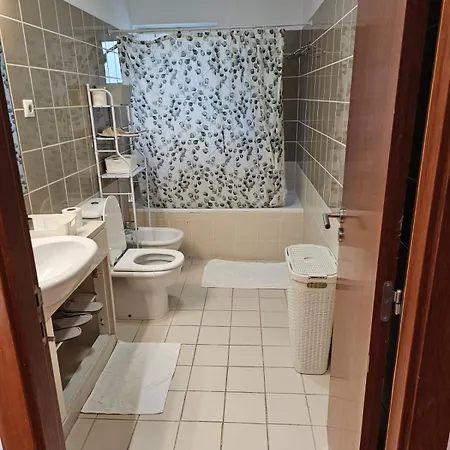 Di Colombo Апартаменты Лиссабон